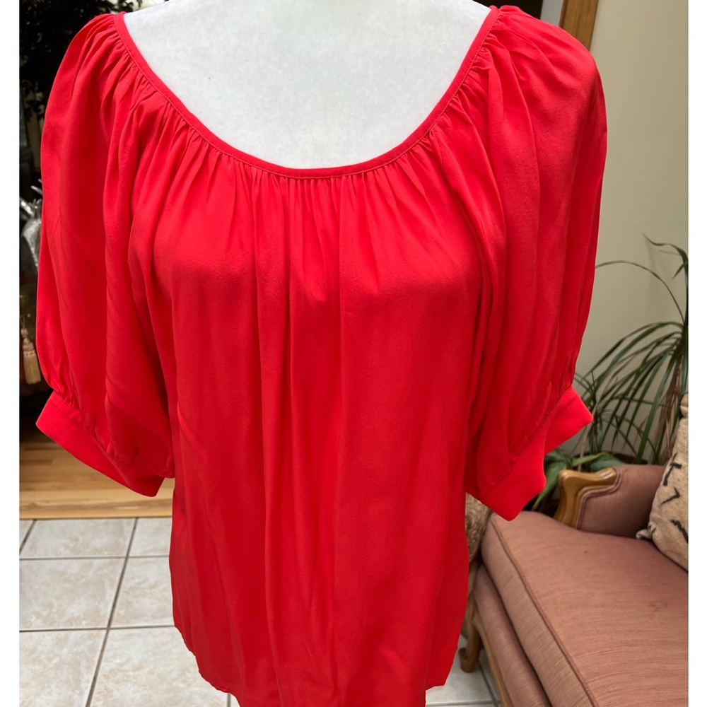 Fifteen Twenty Size Small Scoop Neck Red Silk Puffy 3/4 Sleeve Blouse